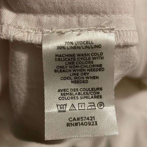 LOU & GREY linen blend small blouse - Picture 5 of 5